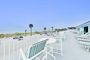 Pass-A-Grille Beach Retreat Unit 8, St Pete Beach